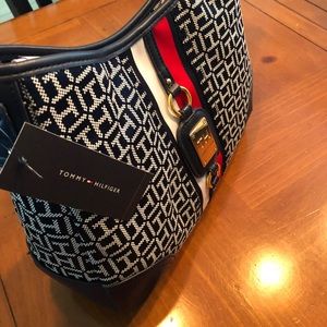Tommy Hilfiger hobo handbag